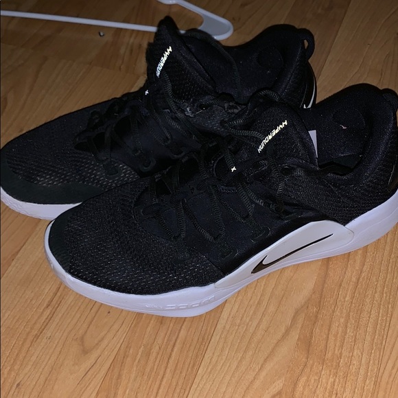 Nike hyper-dunks - Picture 1 of 4